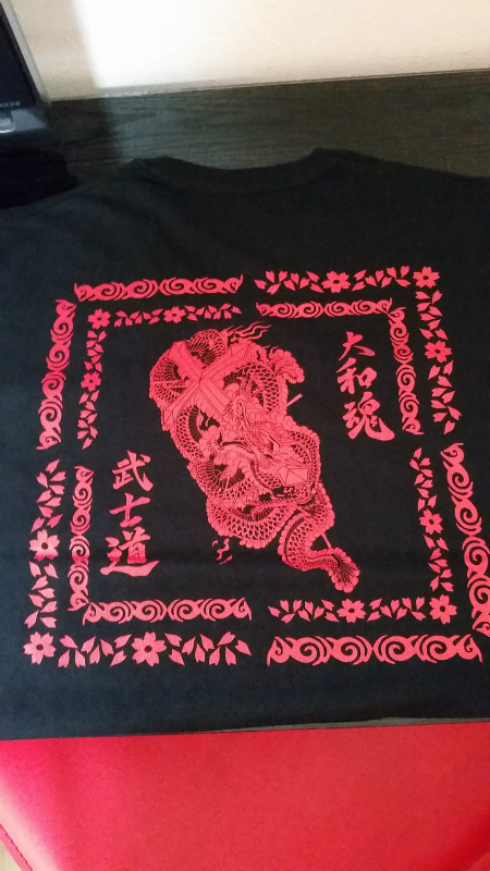 Dragon Tシャツ(赤_後)